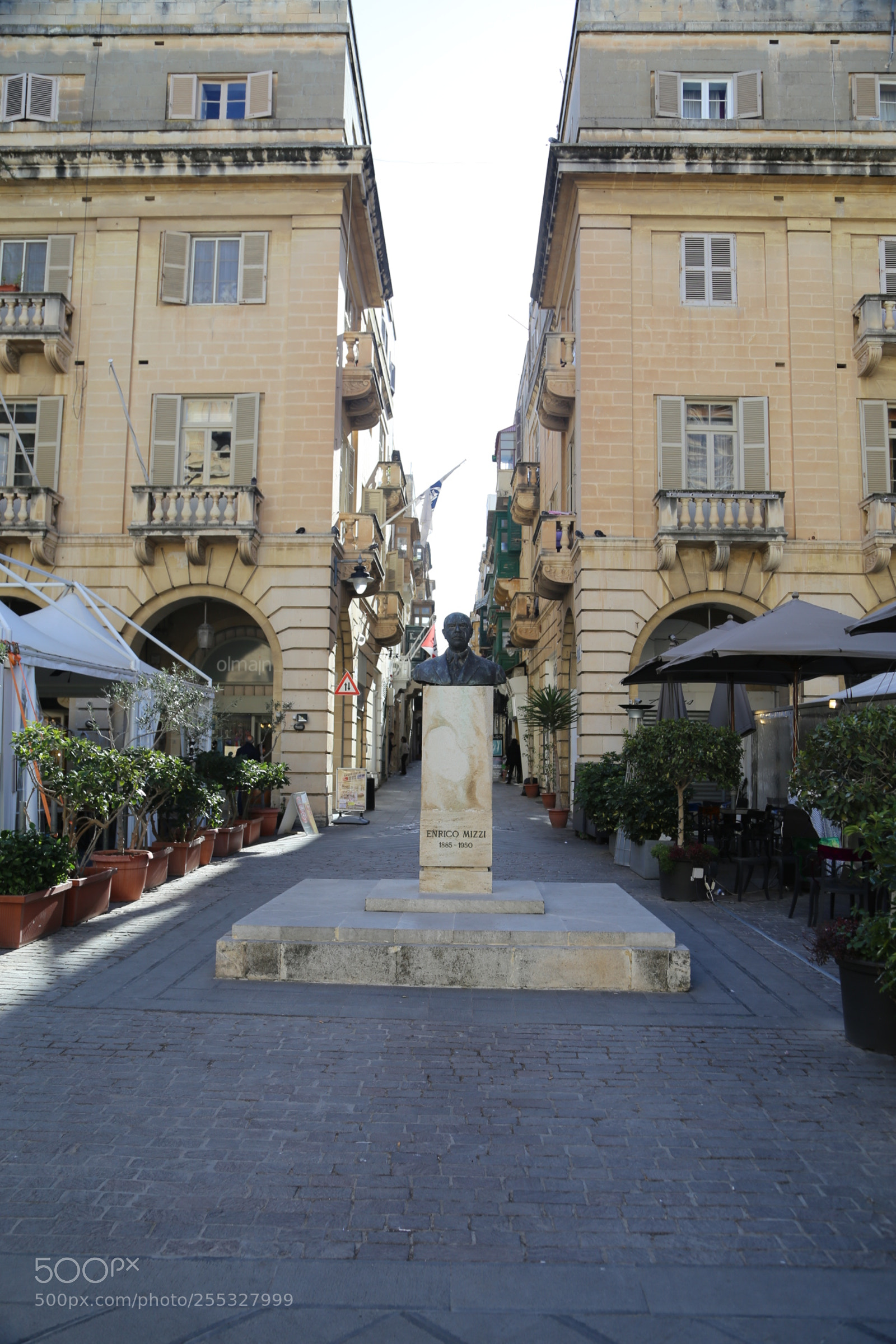 Canon EOS 6D + Canon EF 24-105mm F4L IS USM sample photo. Valletta and around malta photography