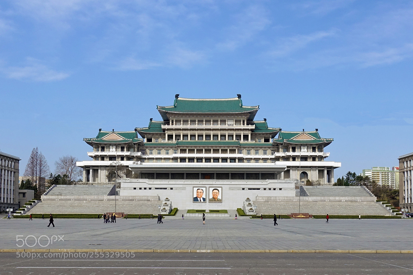 Sony DSC-RX100M5 sample photo. Kim il sung square photography