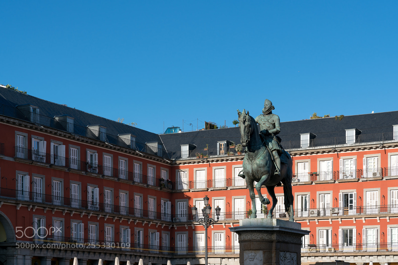 Sony a7R II sample photo. Madrid travel destination. statue photography