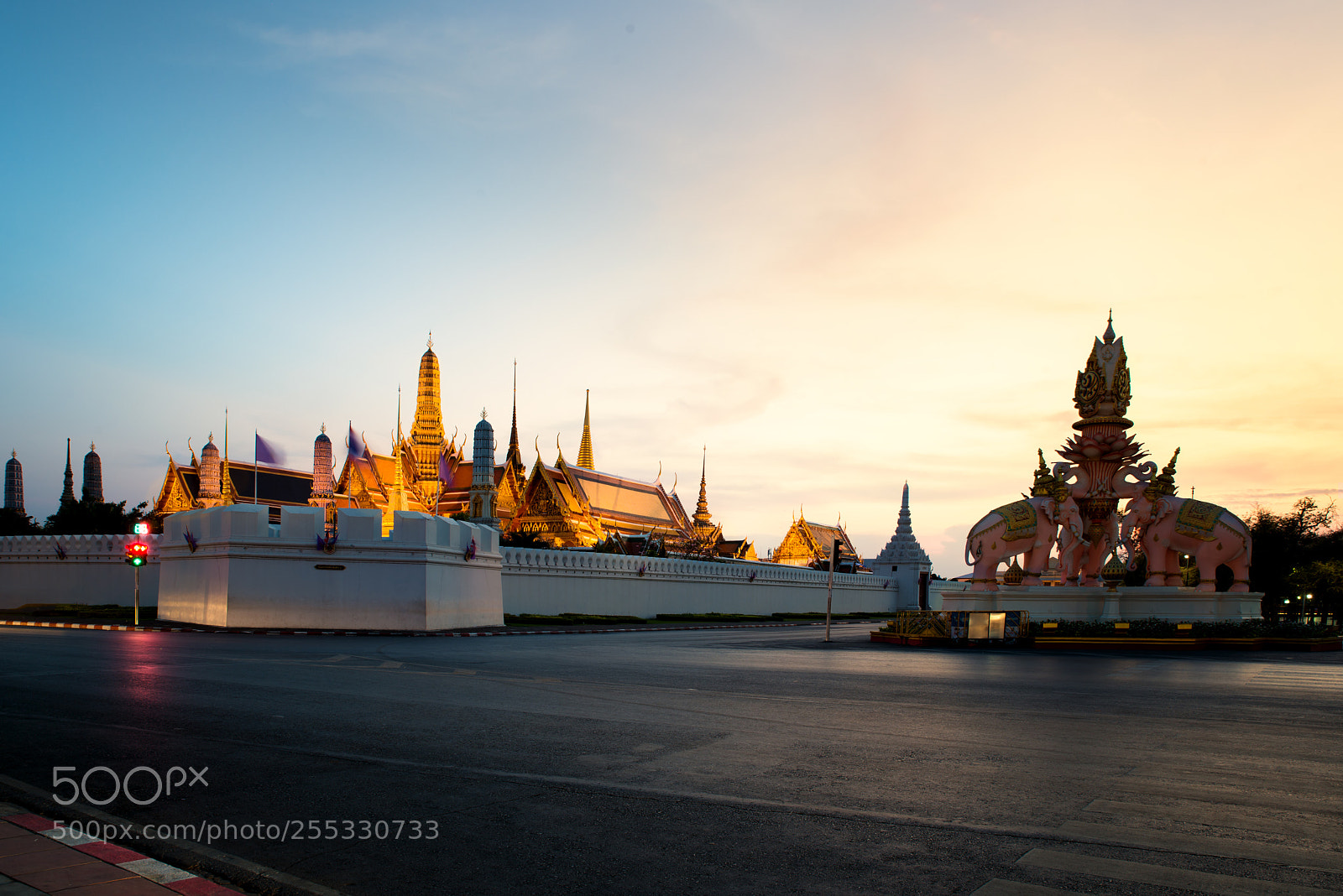 Nikon D800 sample photo. Grand palace and wat photography