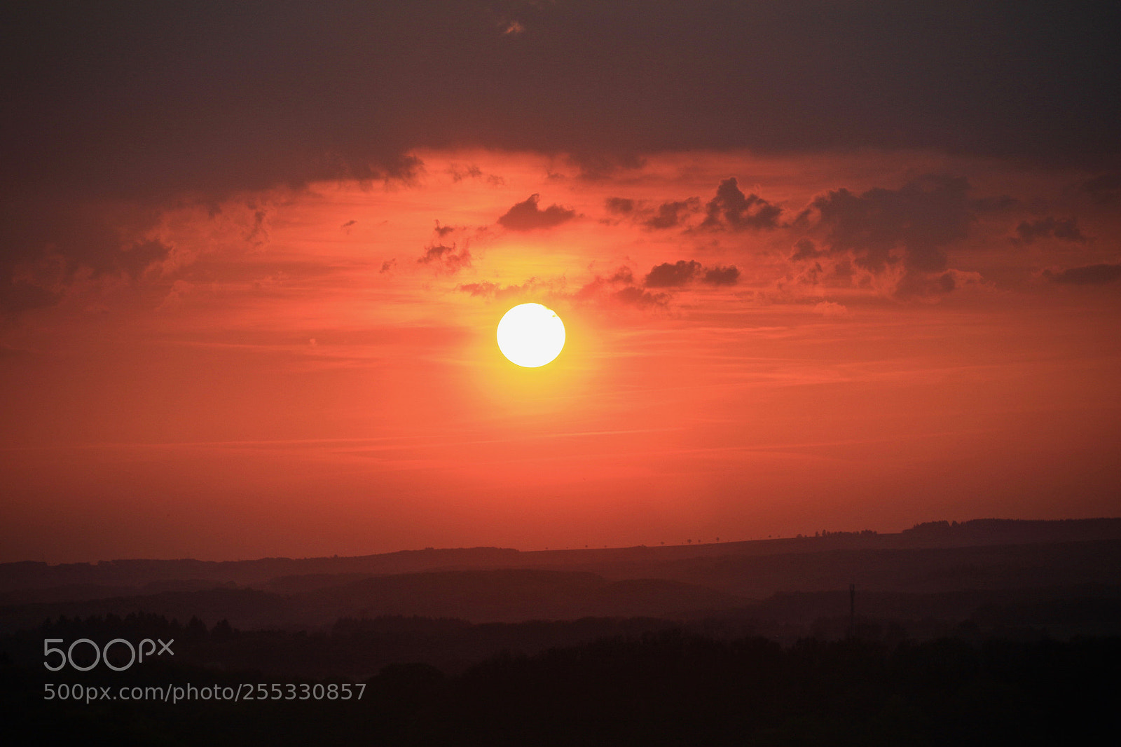 Canon EOS 7D Mark II sample photo. Sunset photography