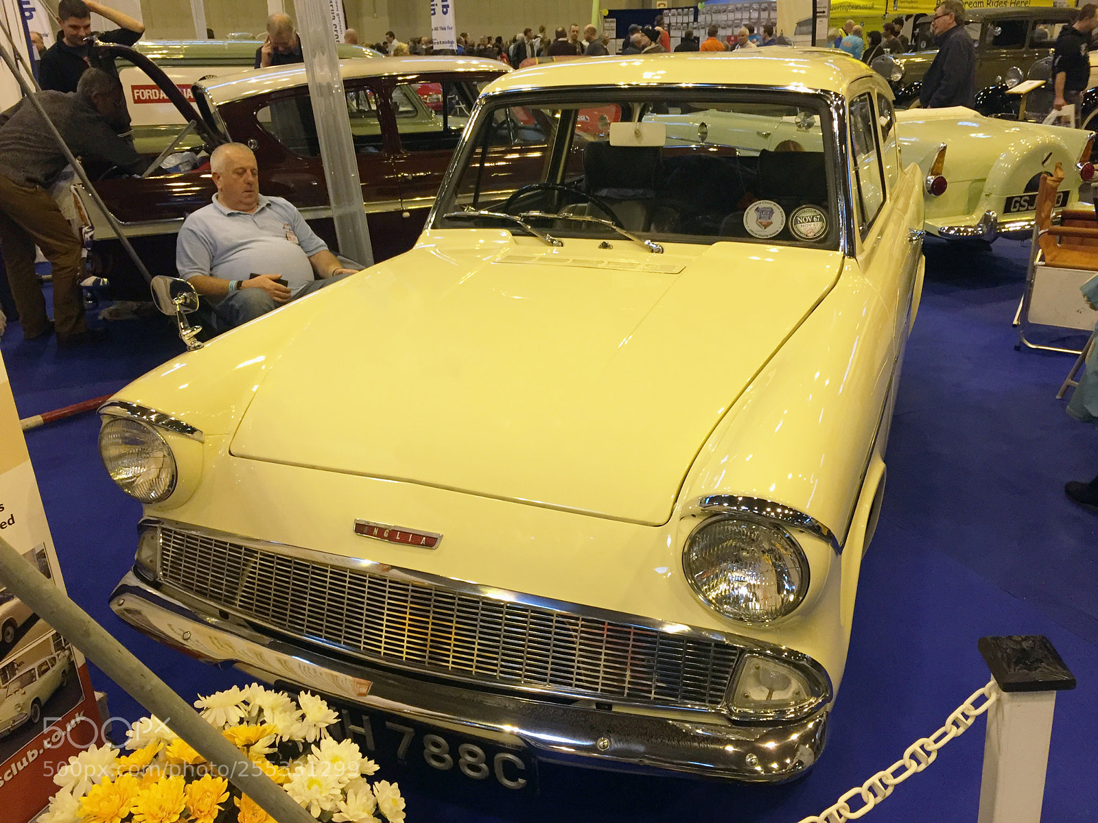 Apple iPhone 6 sample photo. Classic motor show nec photography