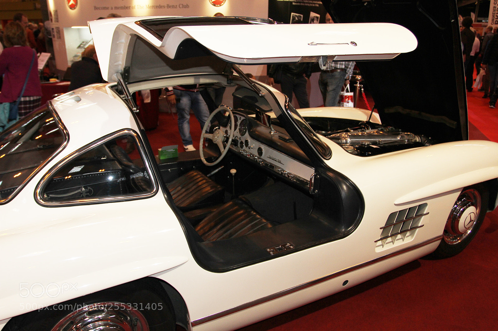 Canon EOS 7D sample photo. Classic motor show nec photography