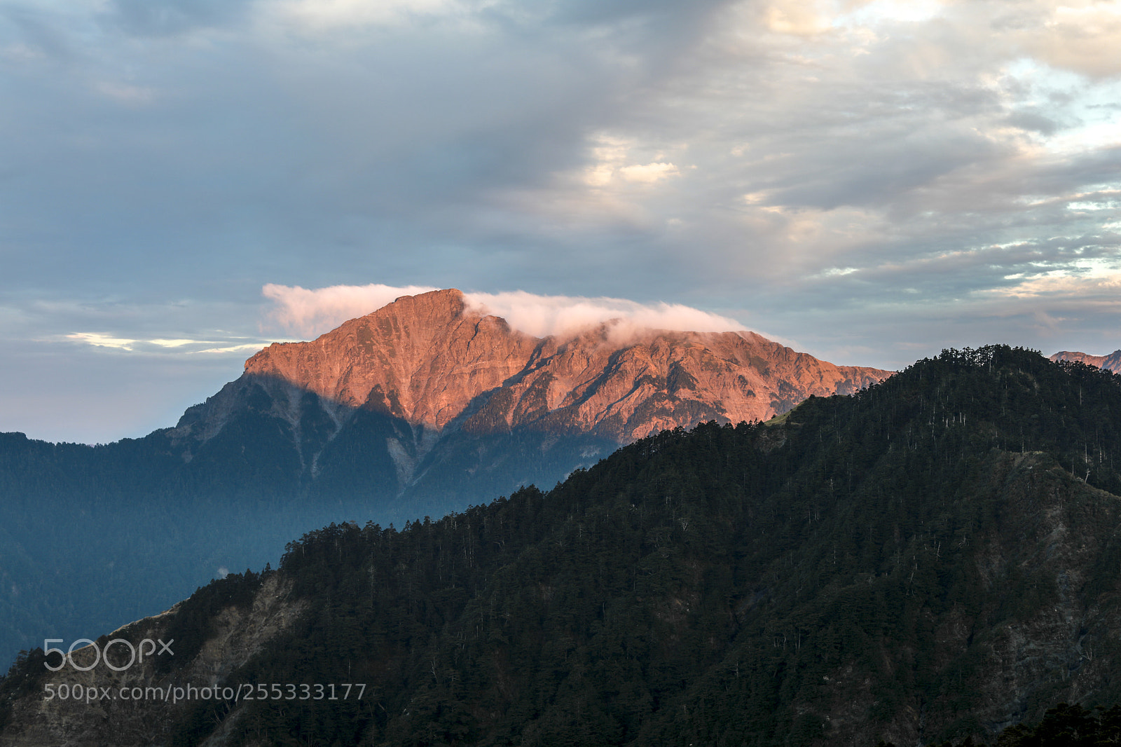 Canon EOS 5D Mark IV sample photo. 奇萊北峰 photography