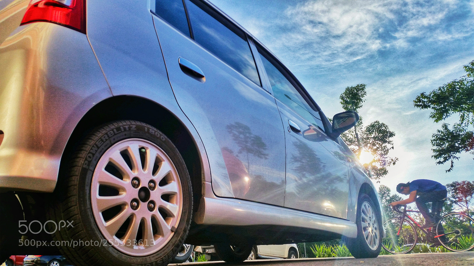 Samsung Galaxy S5 sample photo. Breezing away~ photography