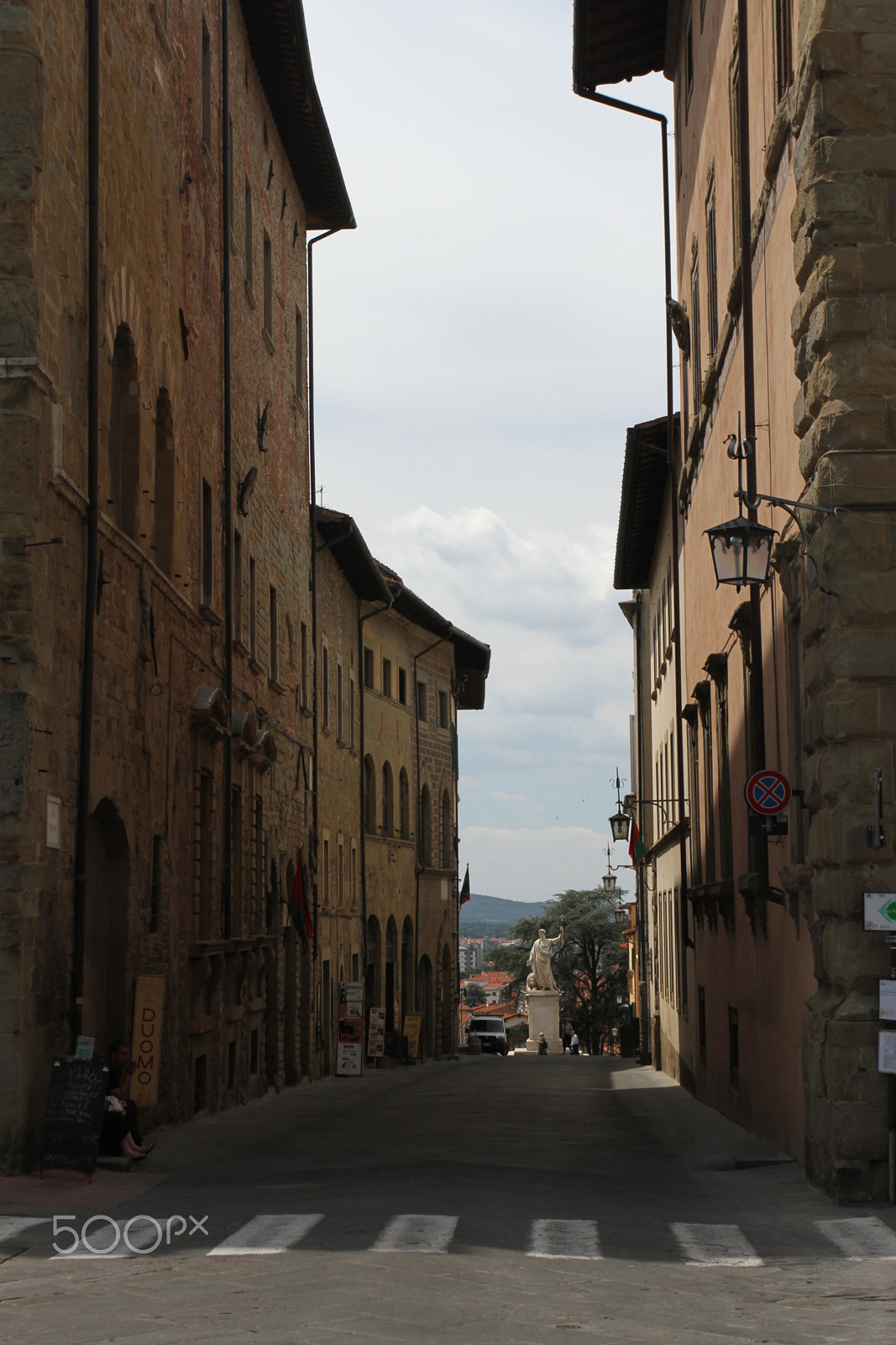 Canon EOS 7D sample photo. Arezzo, tuscany, italy. june 2015 photography