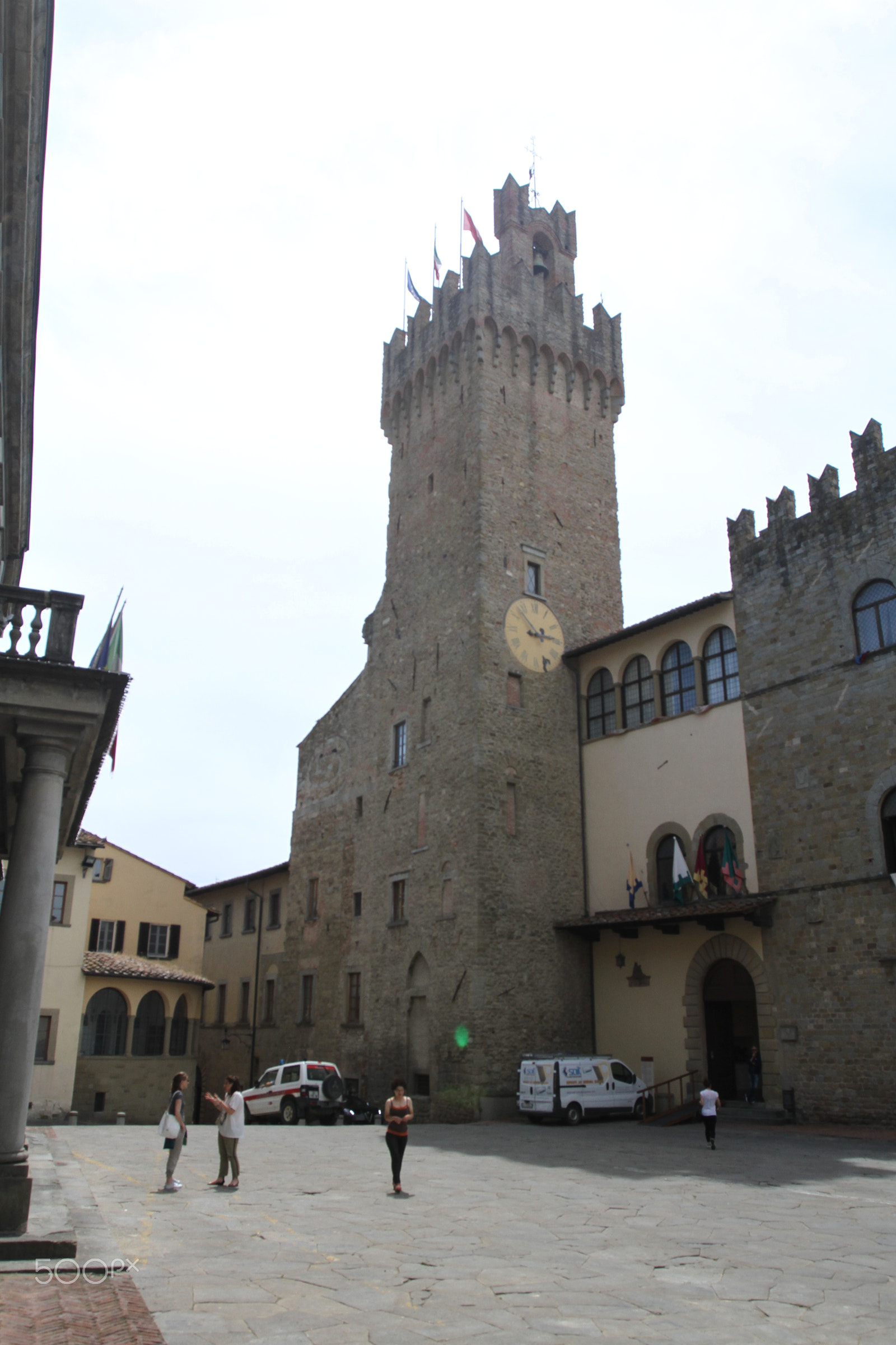 Canon EOS 7D + Canon EF 17-40mm F4L USM sample photo. Arezzo, tuscany, italy. june 2015 photography