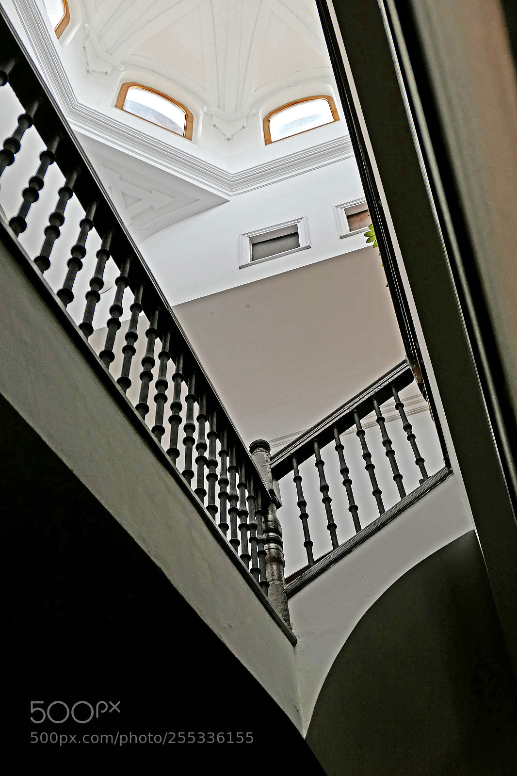 Panasonic Lumix DMC-LX10 (Lumix DMC-LX15) sample photo. Escaleras. photography