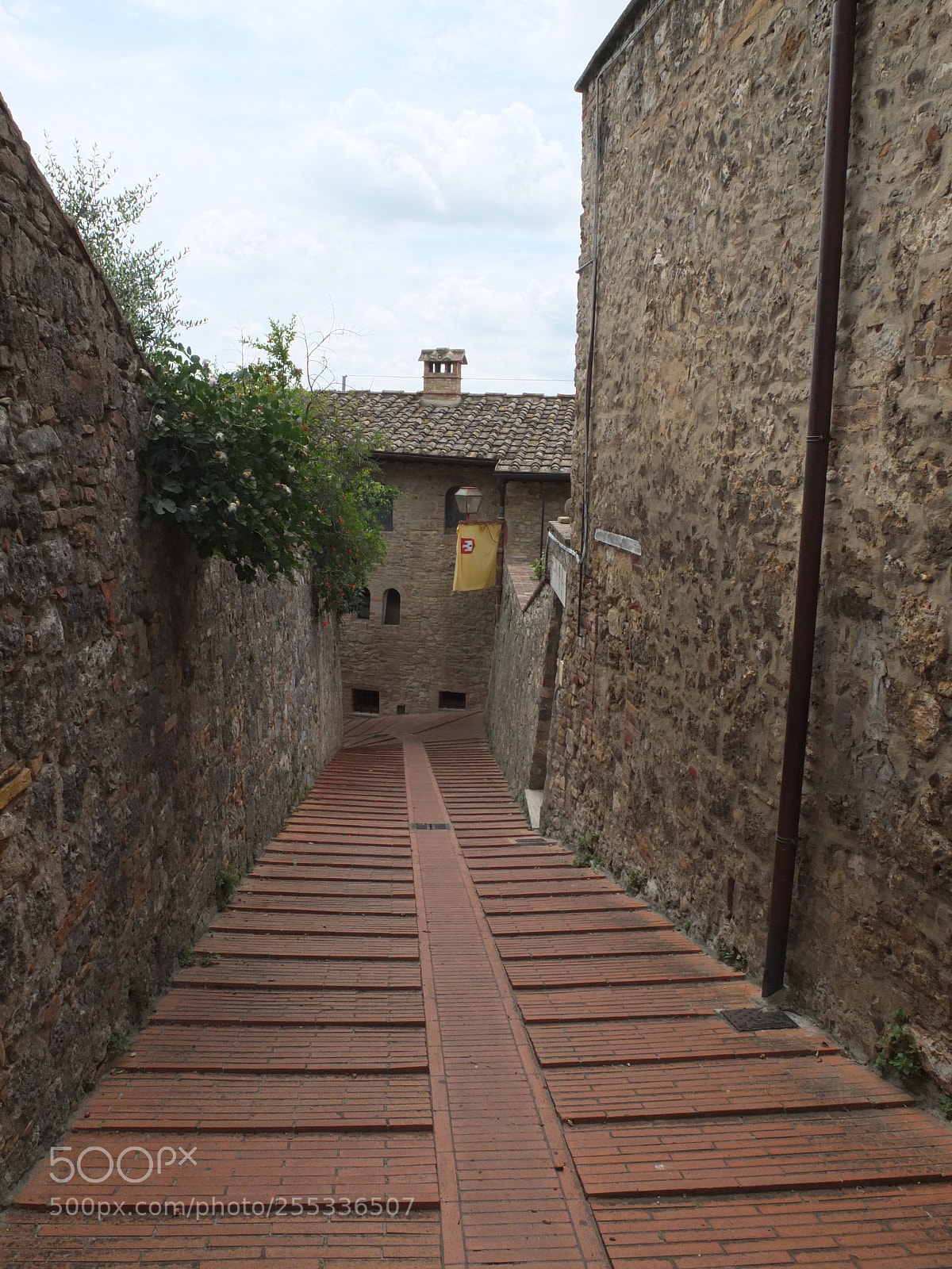Fujifilm X10 sample photo. Tuscany, italy. photography