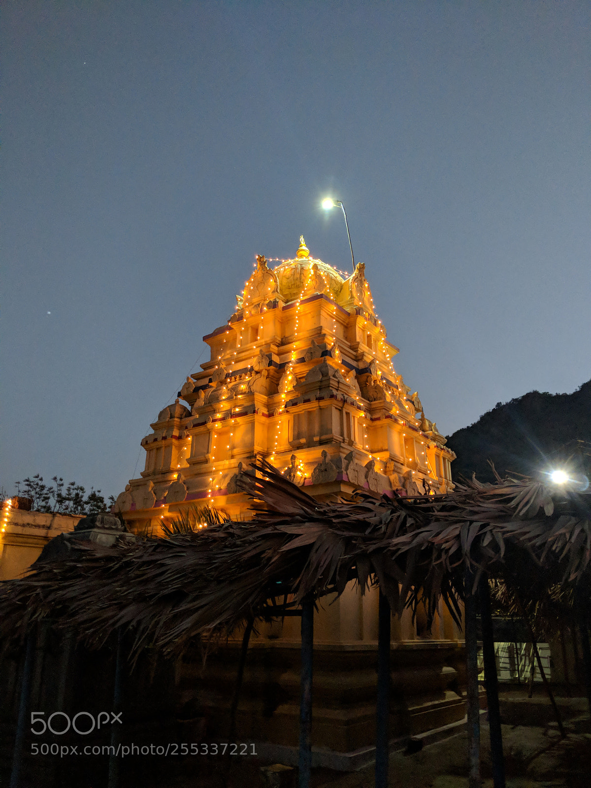 Google Pixel 2 sample photo. Divine god photography
