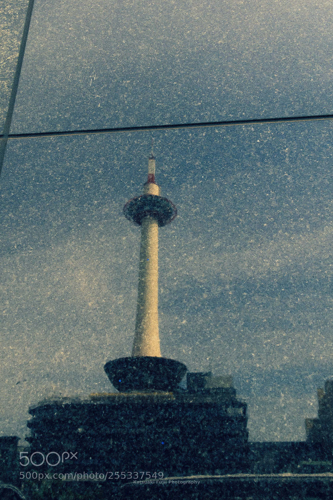 Olympus OM-D E-M1 sample photo. Kyoto tower photography