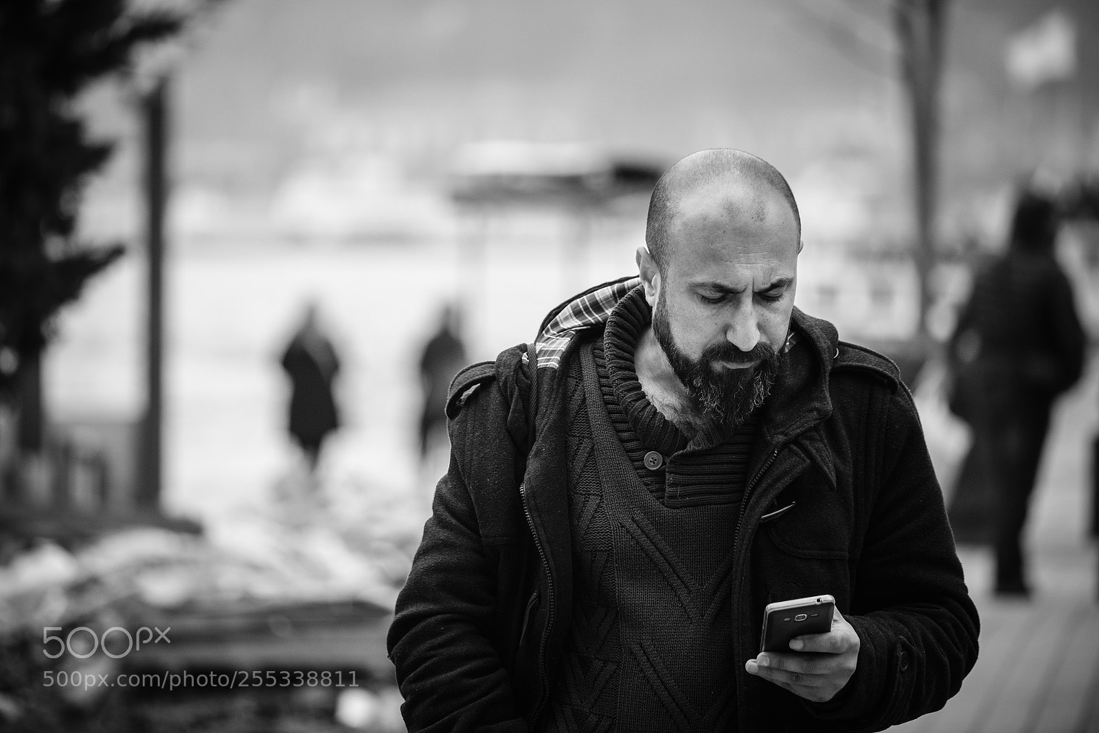 Fujifilm X-T20 sample photo. Beard and phone photography