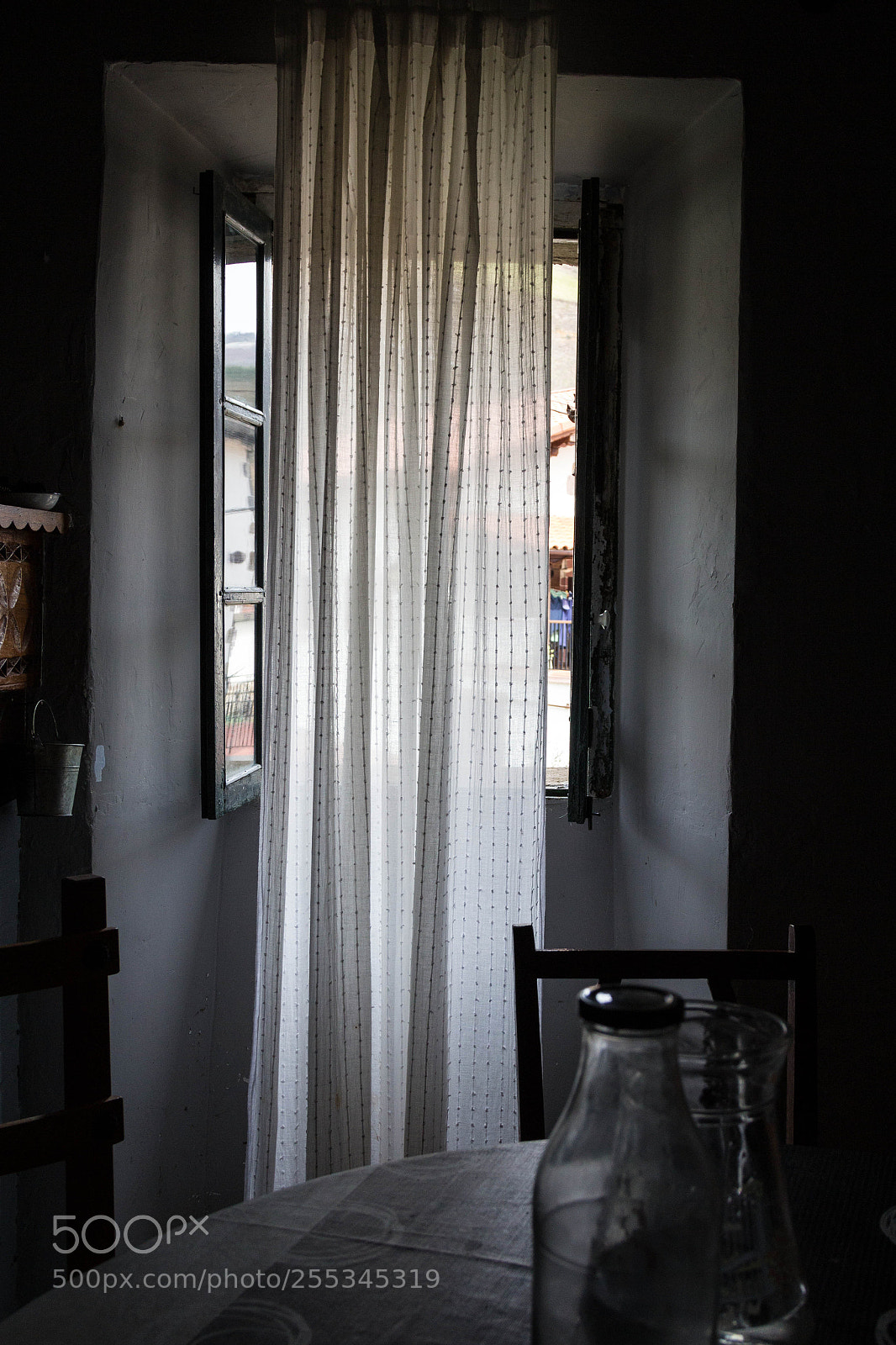 Canon EOS 600D (Rebel EOS T3i / EOS Kiss X5) sample photo. Should i stay or photography