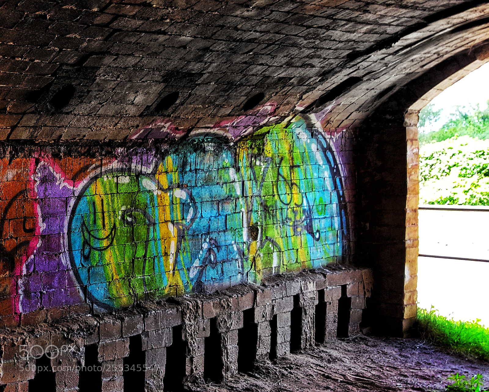 Samsung Galaxy S6 sample photo. • colourfull wall • photography