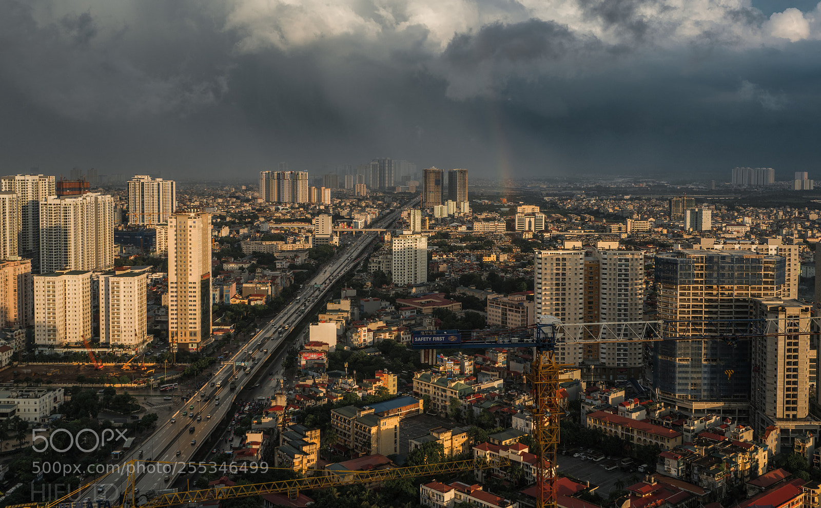Sony a7R II sample photo. Hanoi 18 ( pham hung) photography