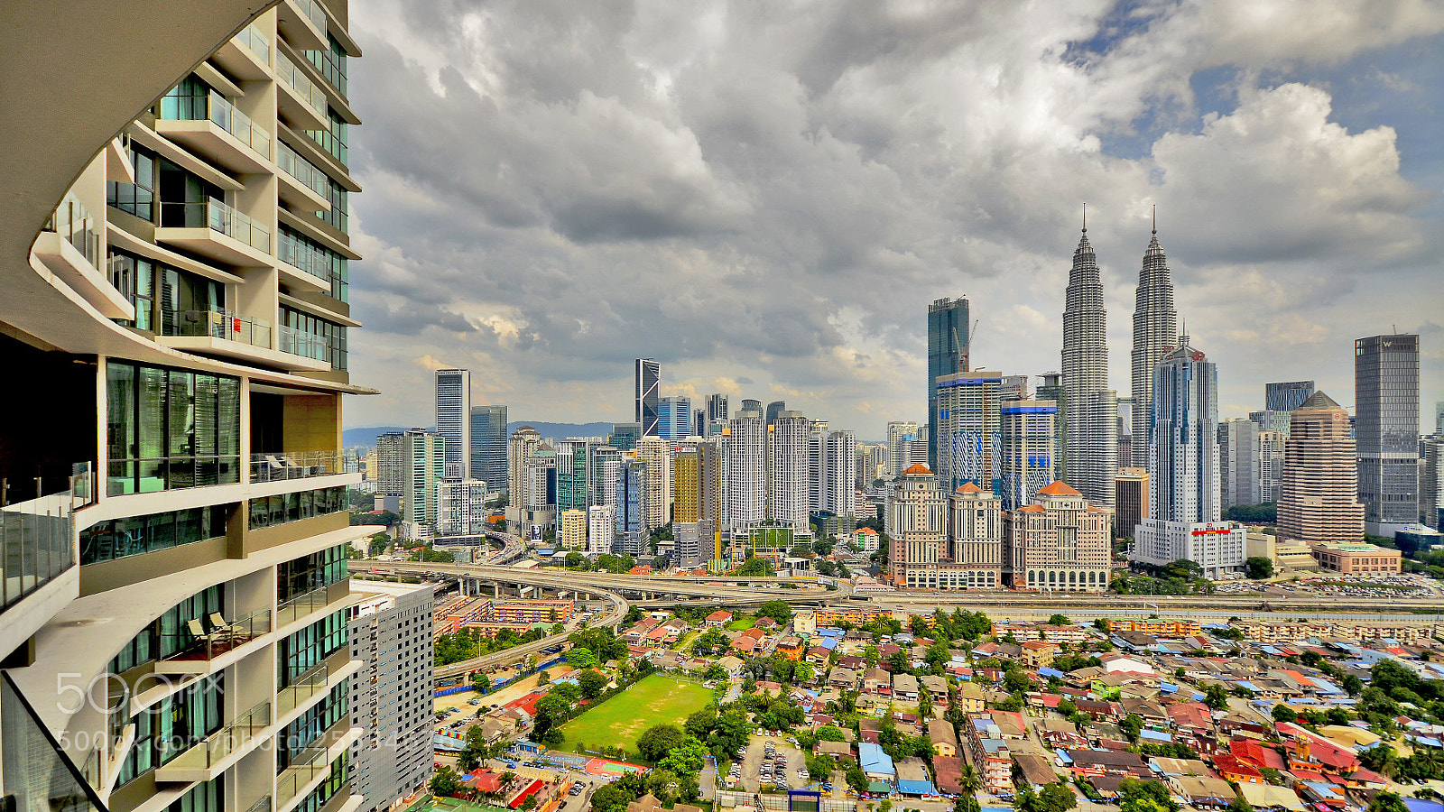 Nikon D5100 sample photo. Petronas photography