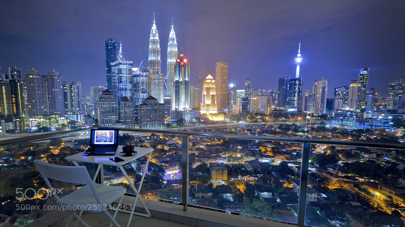 Nikon D5100 sample photo. Petronas photography