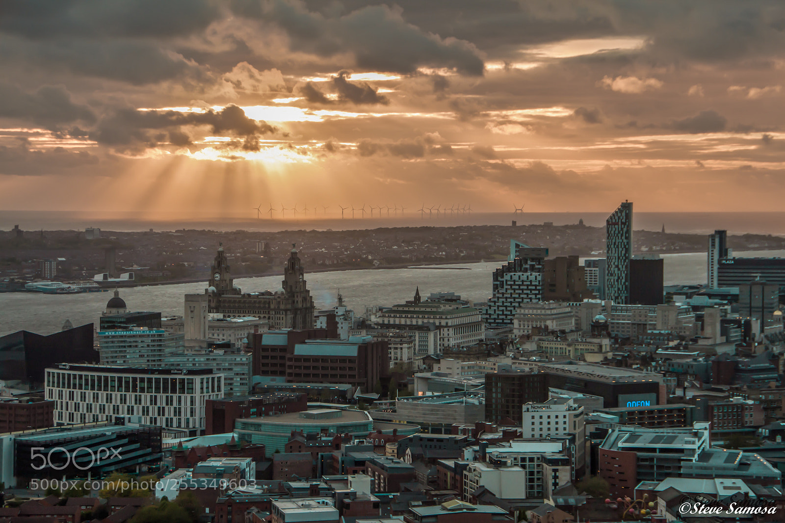 Canon EOS 500D (EOS Rebel T1i / EOS Kiss X3) sample photo. Liverpool sunset  photography
