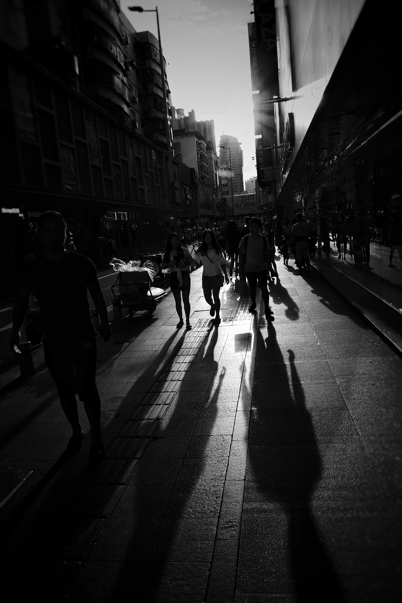 Panasonic Lumix DMC-LX10 (Lumix DMC-LX15) sample photo. Street photography
