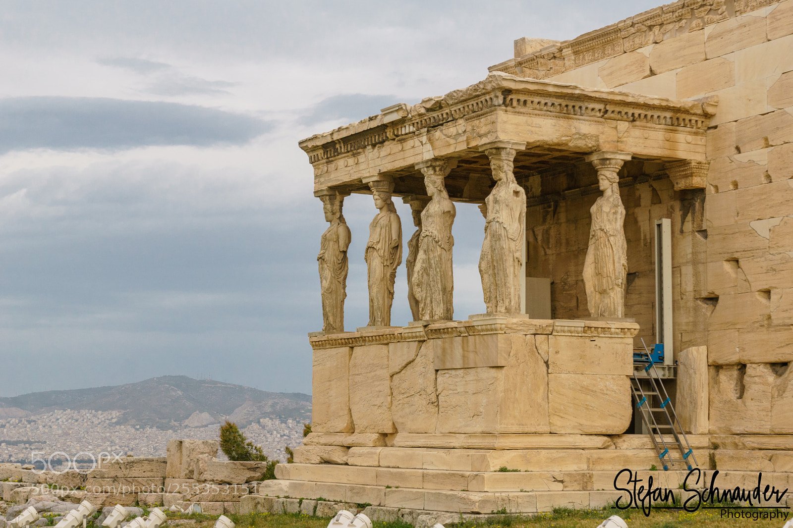 Sony ILCA-77M2 sample photo. Erechtheion @ athens photography