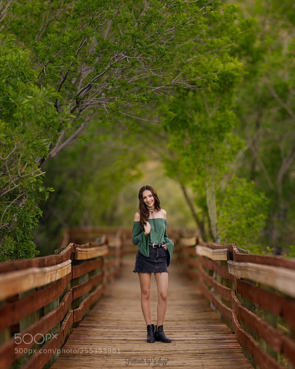 Canon EOS 5D Mark IV sample photo. On her way photography