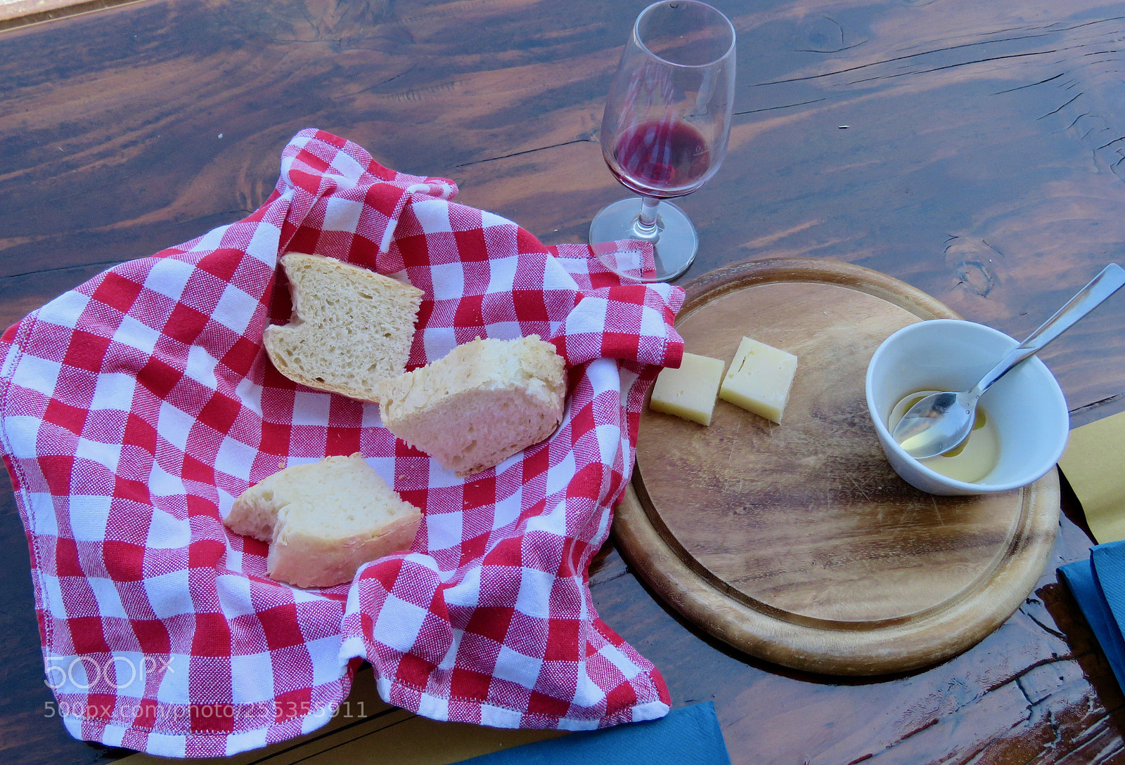Canon PowerShot SX60 HS sample photo. Little snack photography