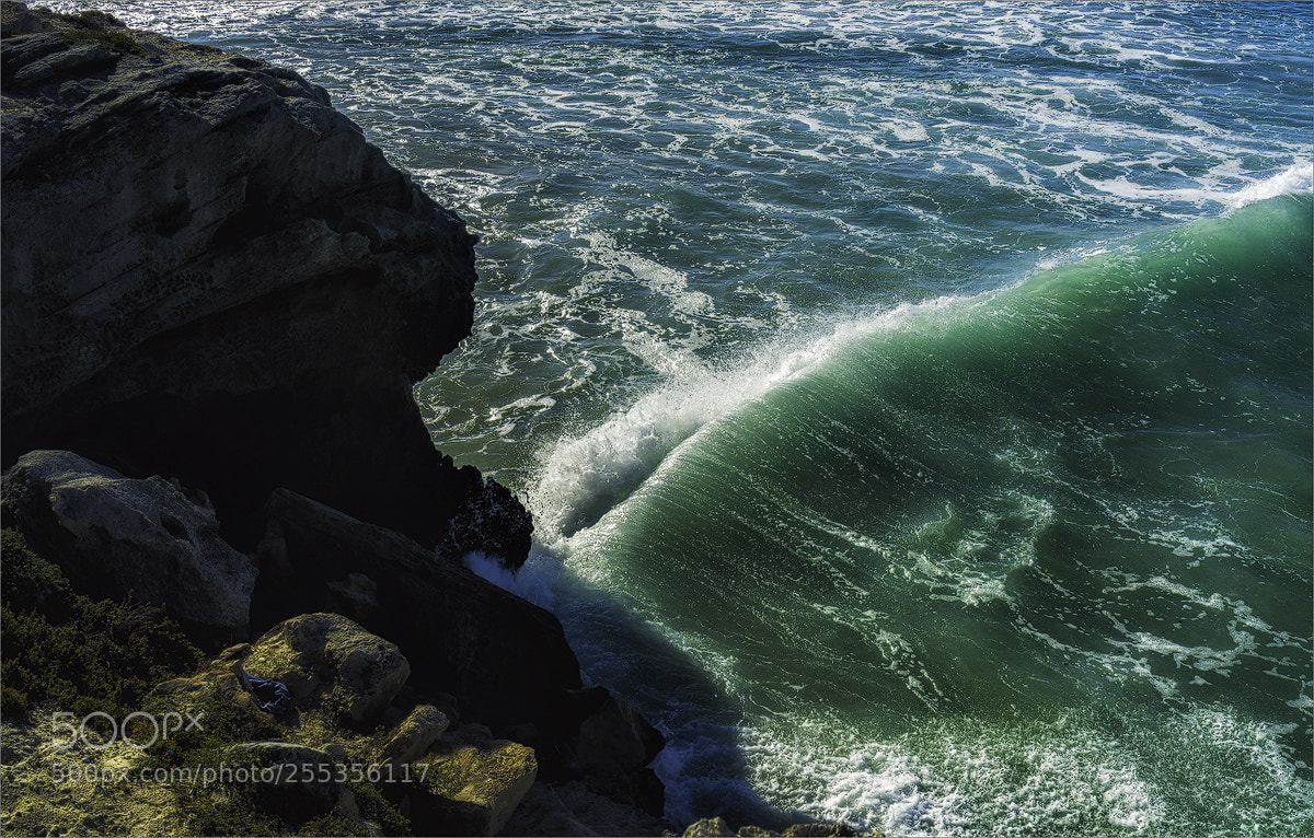 Sony a6000 sample photo. The wave photography