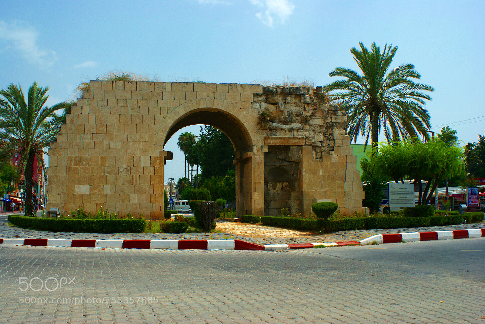Sony Alpha DSLR-A200 sample photo. Cleopatra's gate photography