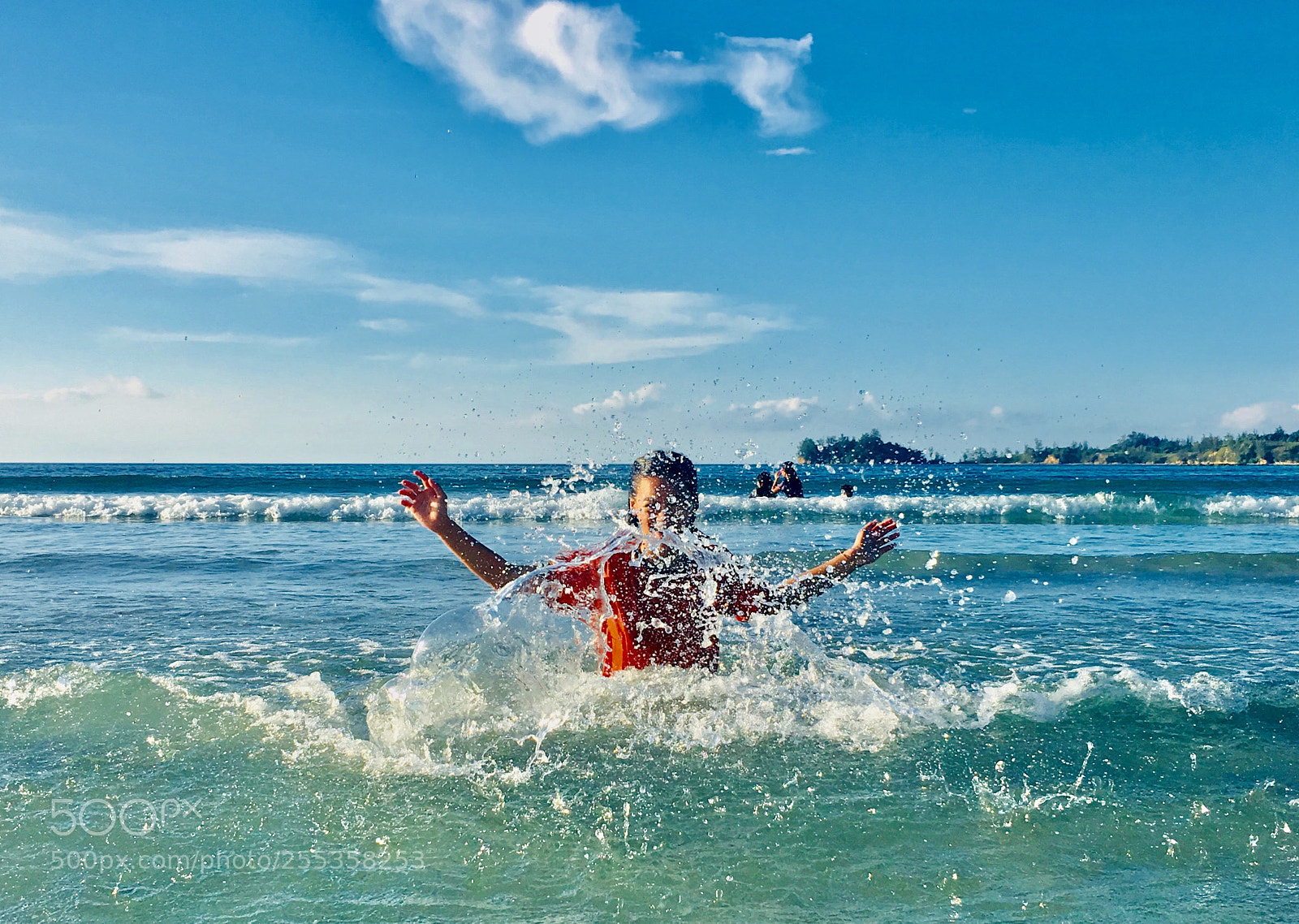 Apple iPhone 6s Plus sample photo. Sunday is family beach photography