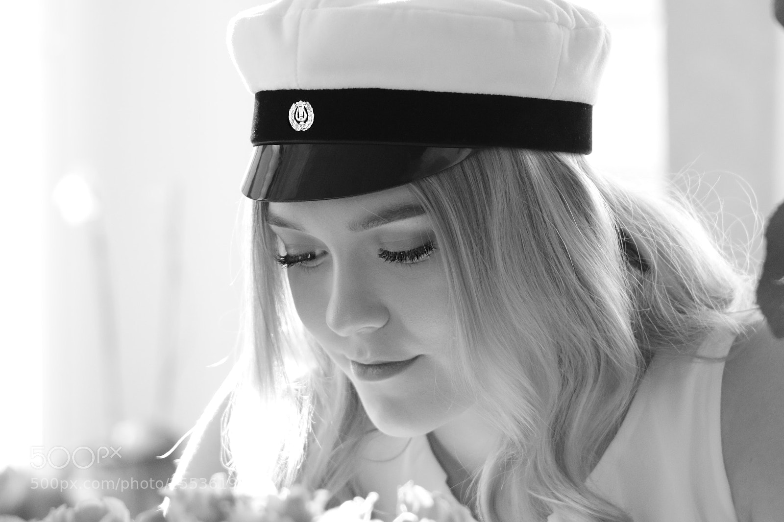 Canon EOS 7D Mark II sample photo. Graduation photography
