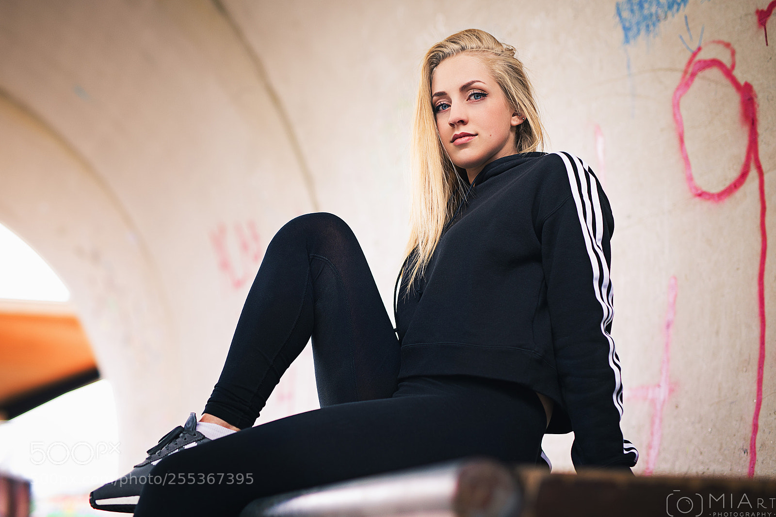 Canon EOS 6D Mark II sample photo. Elli photography
