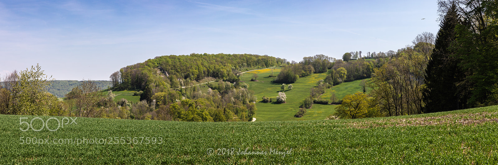 Canon EOS 5D Mark IV sample photo. Springtime landscape photography