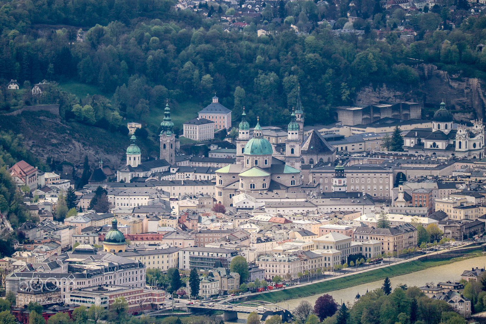 Canon EOS 750D (EOS Rebel T6i / EOS Kiss X8i) sample photo. Eine stadt, meine stadt... photography