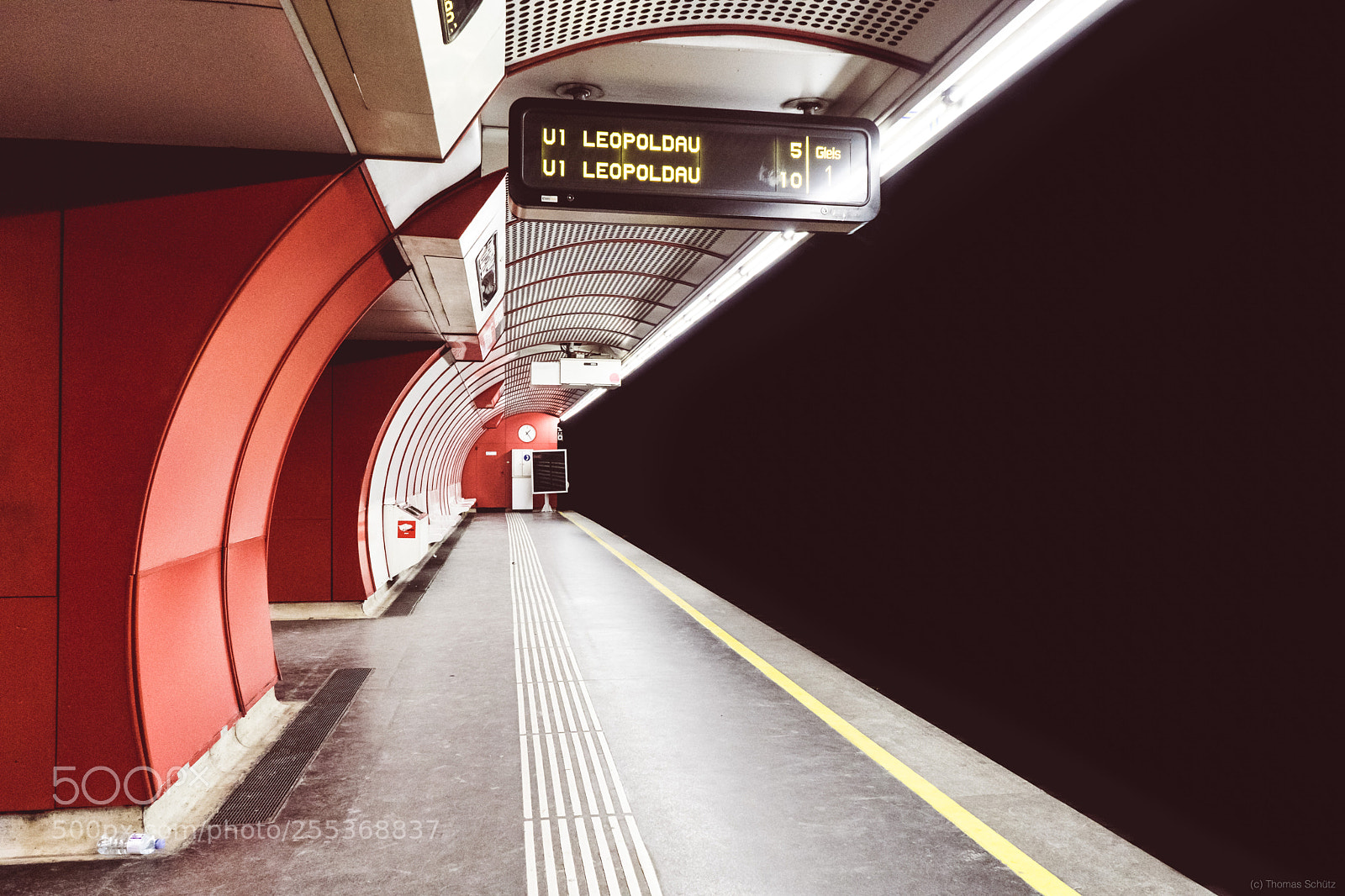 Sony a7 III sample photo. Vienna metro station photography
