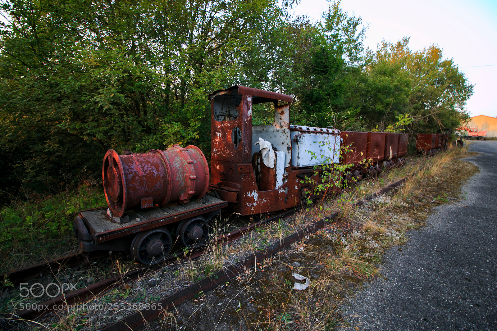 Canon EOS 70D sample photo. Old train photography