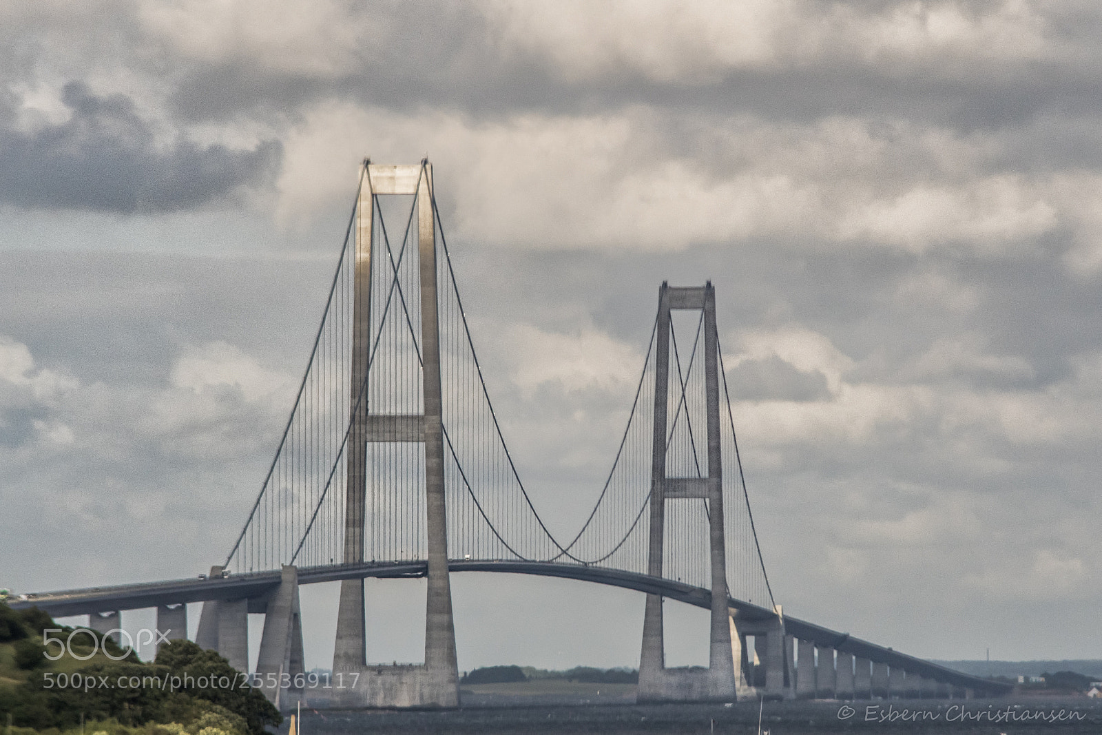 Nikon D500 sample photo. Great belt fixed link photography
