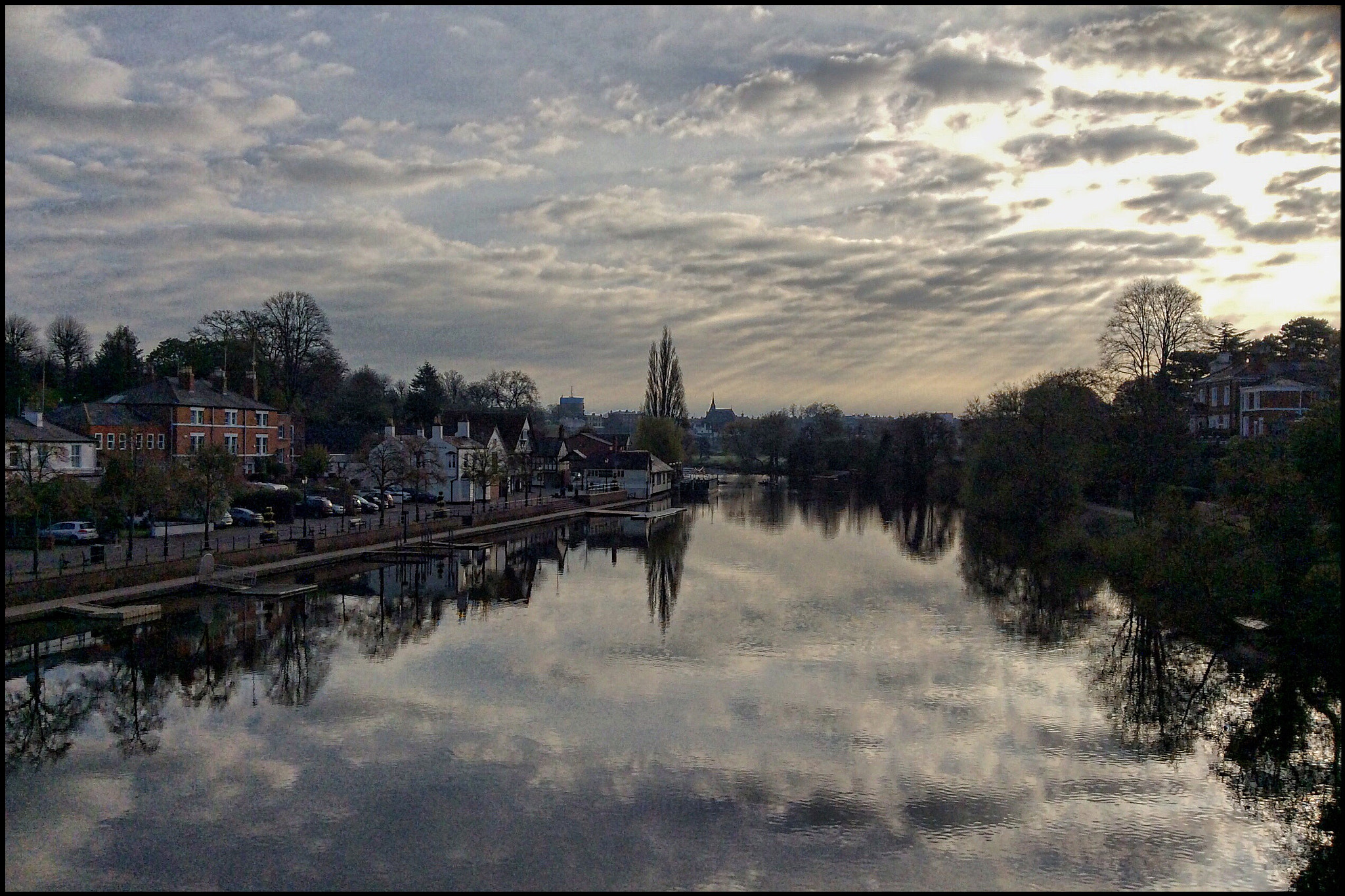 Apple iPad mini 2 sample photo.  chester, uk: early morning photography