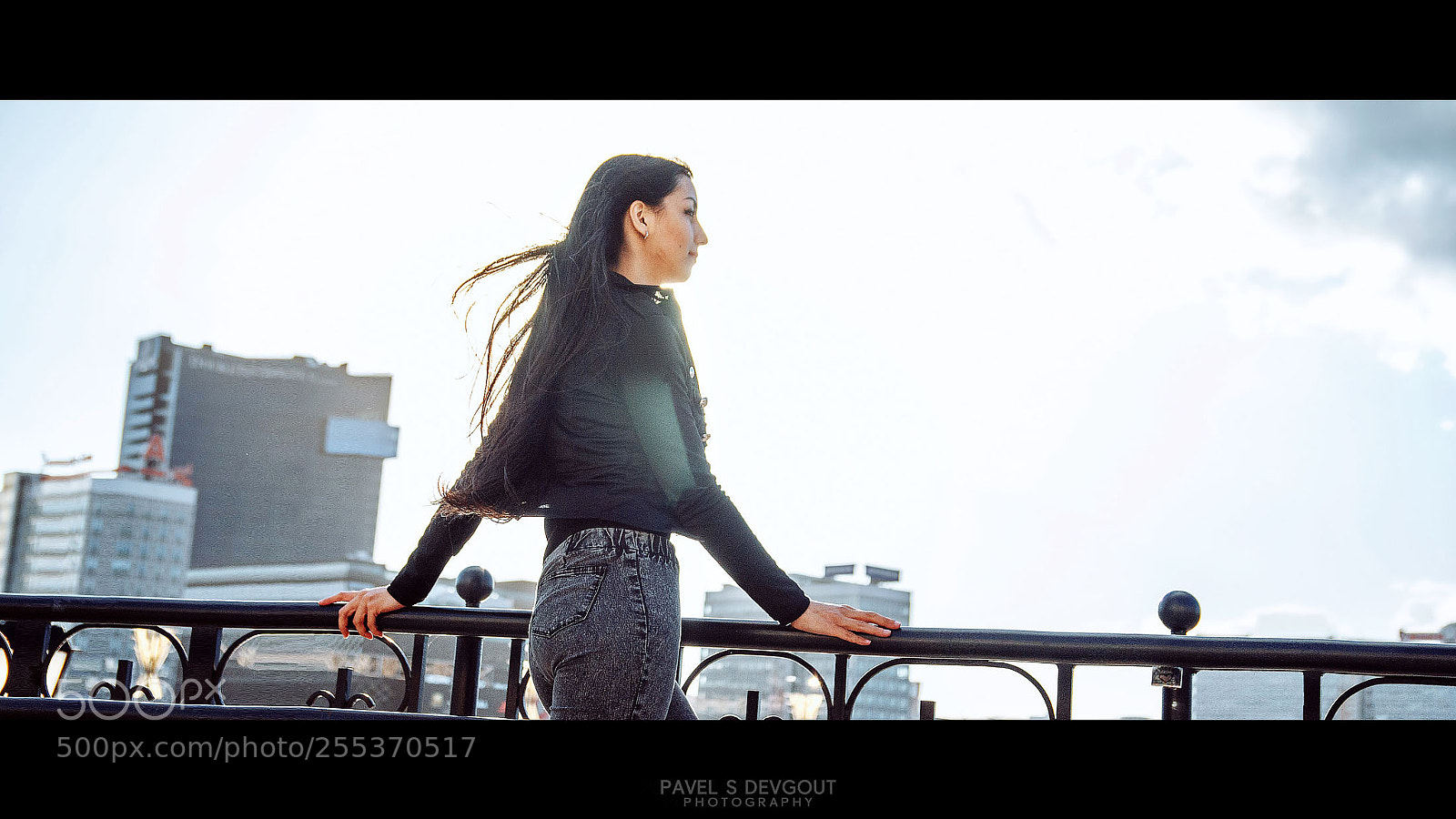 Canon EOS 70D sample photo. Girl in the city photography