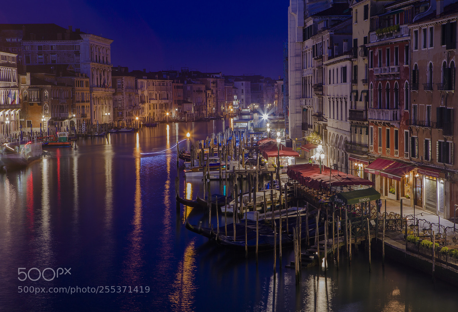 Canon EOS 5D Mark II sample photo. Venice photography