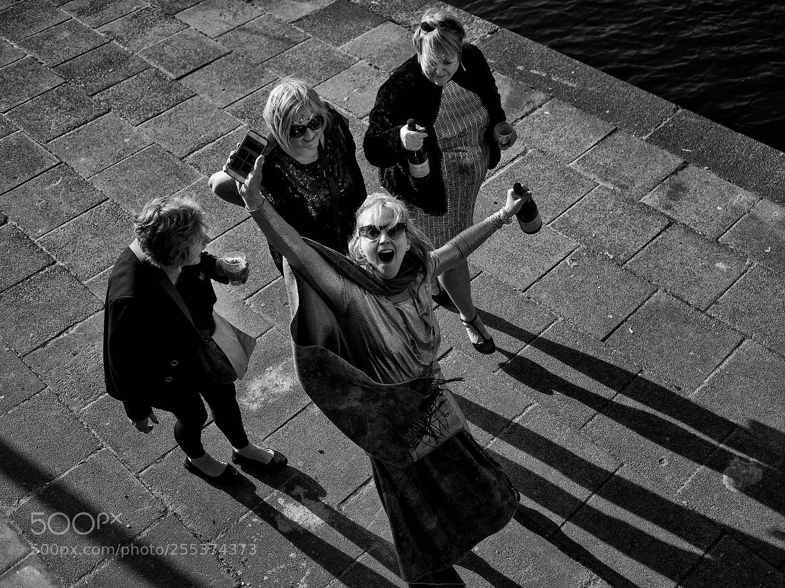 Canon EOS 5D Mark II sample photo. Amsterdam party photography