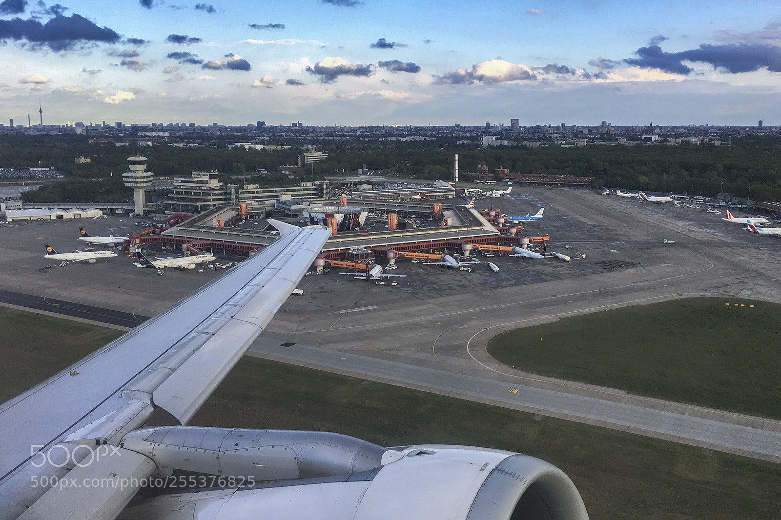 Apple iPhone 6s sample photo. Departure from berlin photography