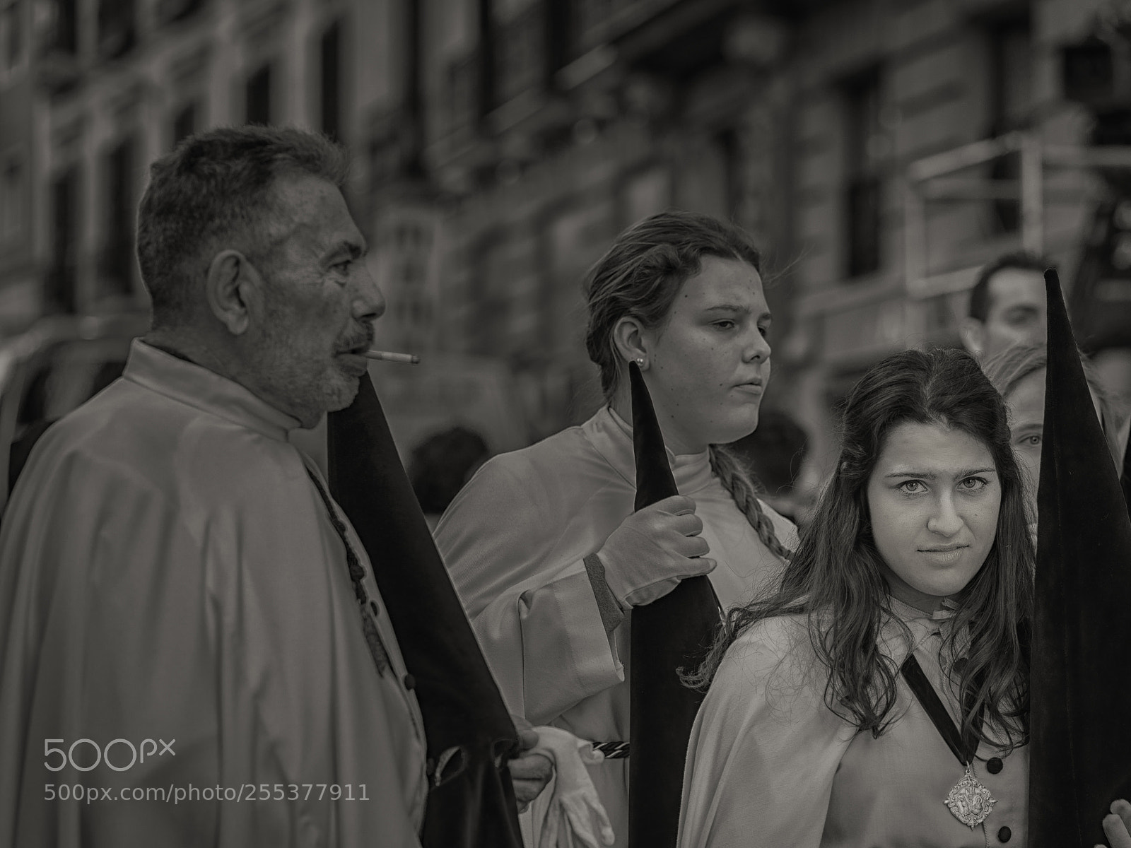 Sony a7 sample photo. Preparing the procession. photography