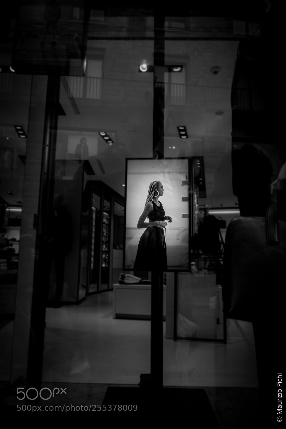 Sony a6000 sample photo. Fashion light photography