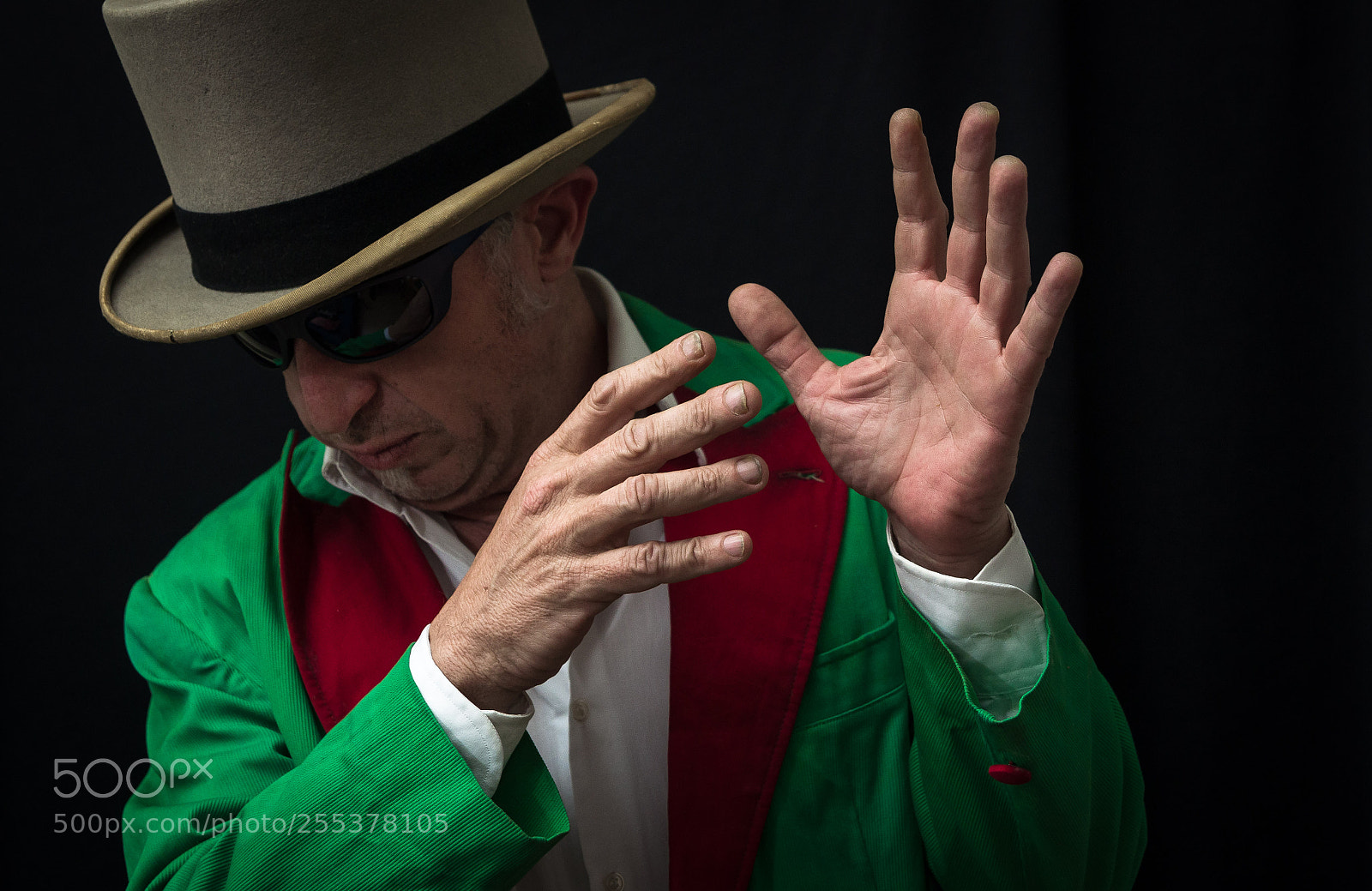 Pentax K-5 sample photo. Retrato verde photography