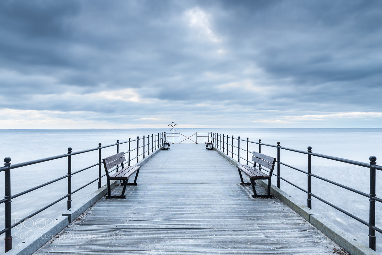 Canon EOS 6D Mark II sample photo. Pomost w rzucewie pier photography