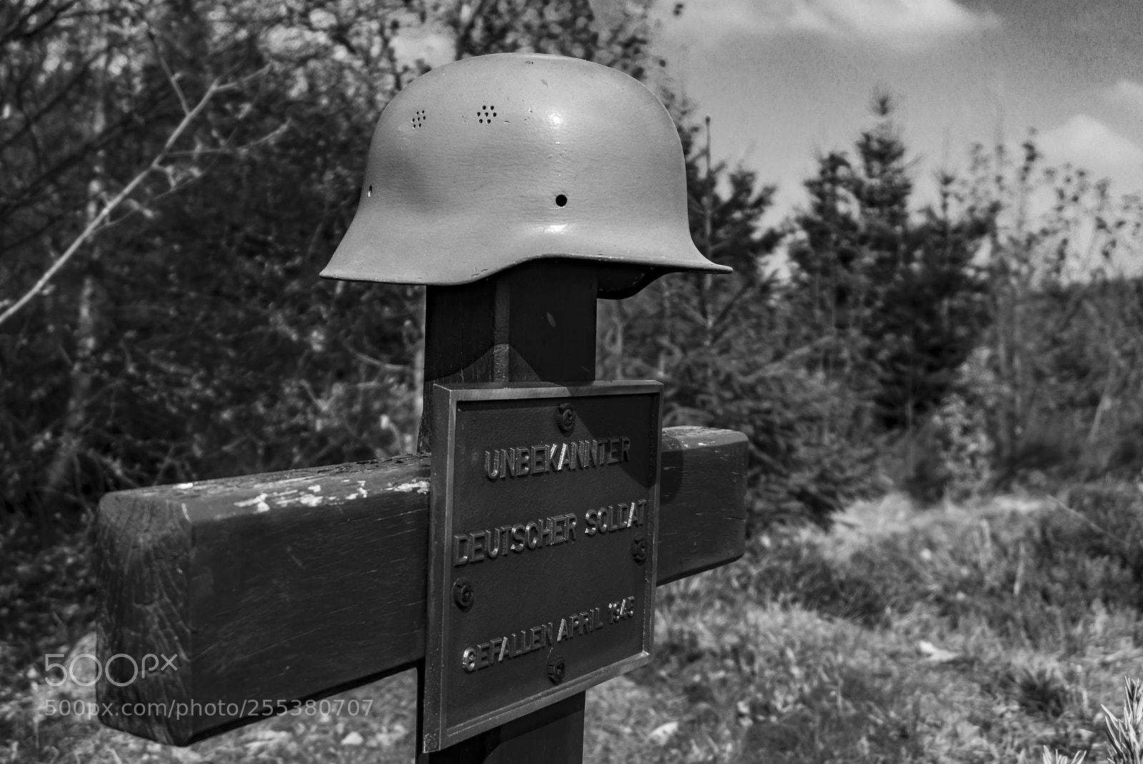 Sony a6000 sample photo. Soldatengrab sauerland photography