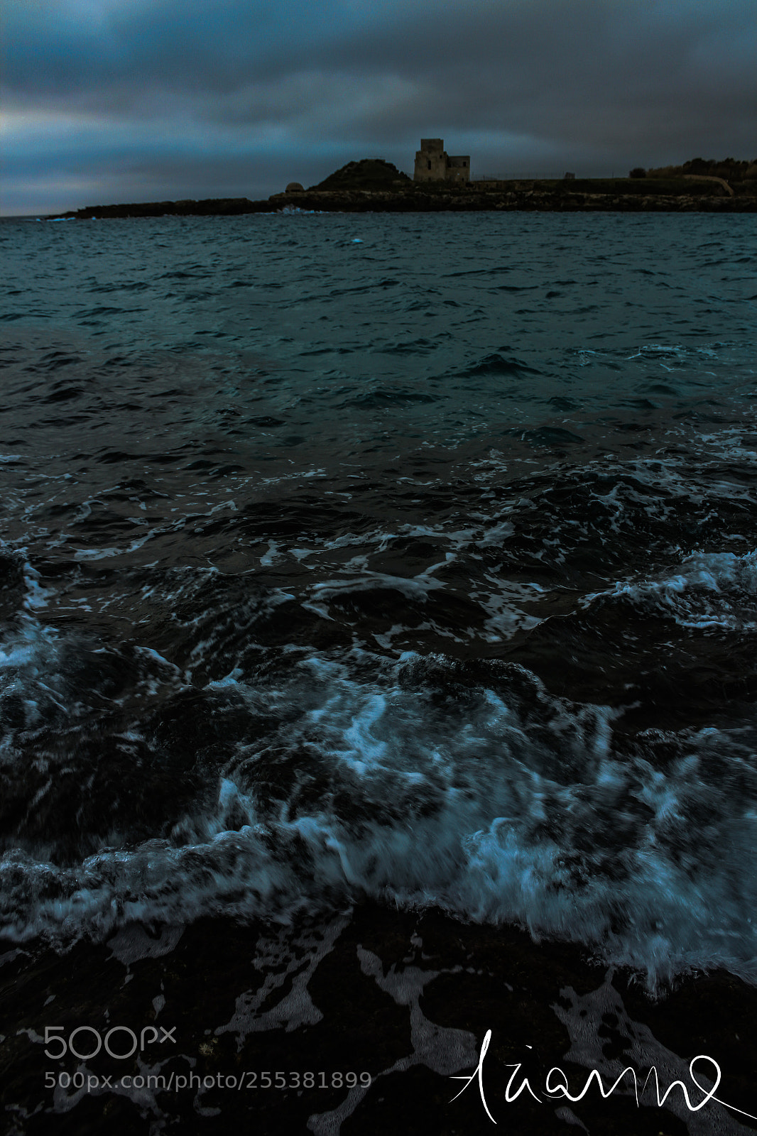 Canon EOS 1200D (EOS Rebel T5 / EOS Kiss X70 / EOS Hi) sample photo. The undertow photography
