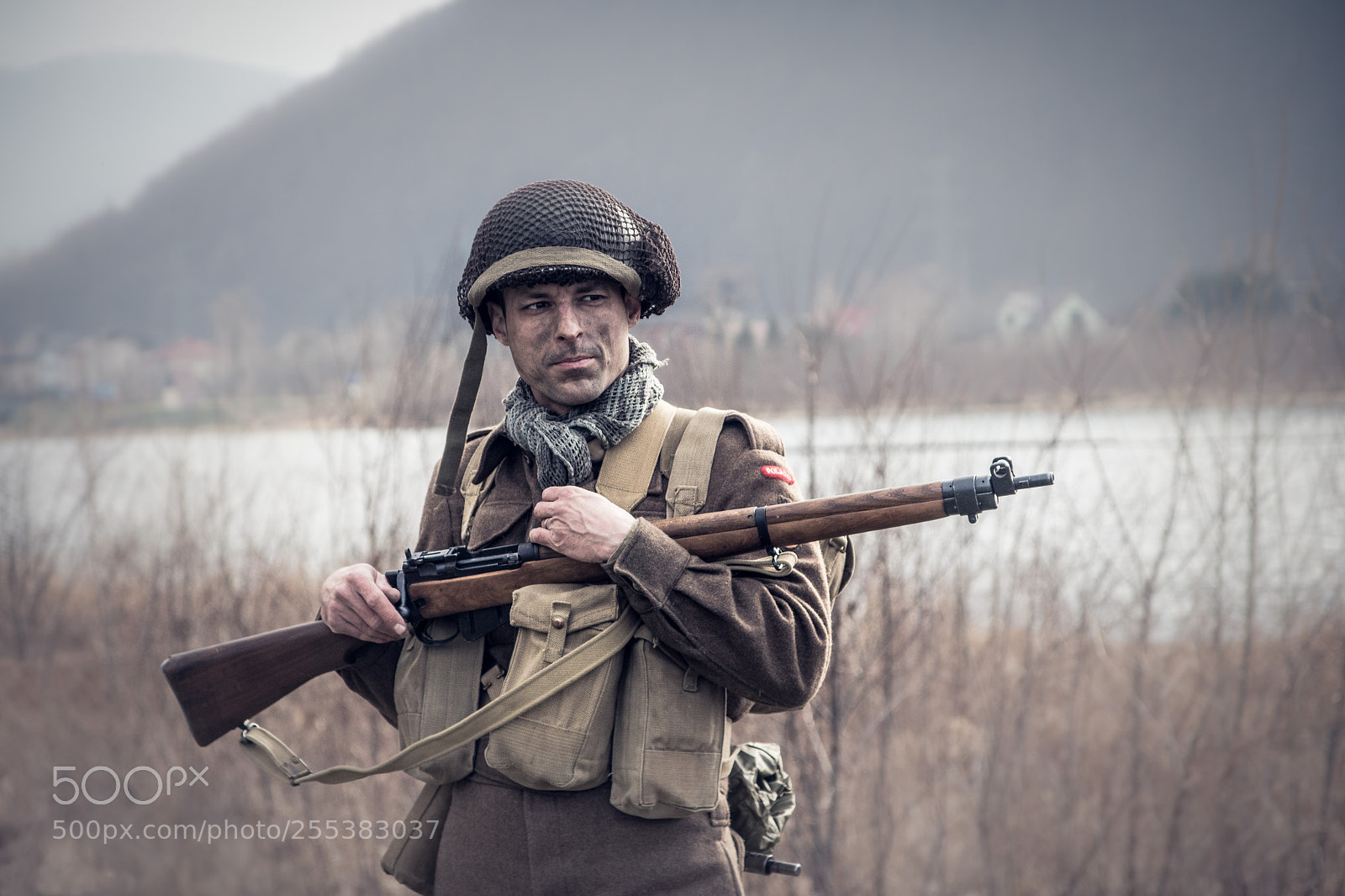 Canon EOS 750D (EOS Rebel T6i / EOS Kiss X8i) sample photo. Soldier photography