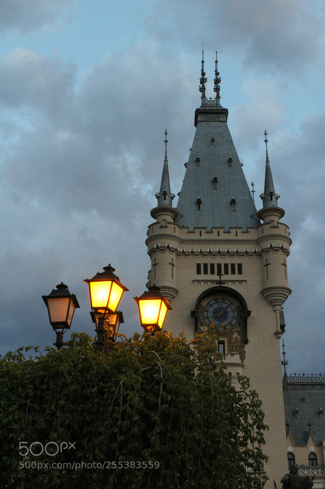 Canon EOS 1200D (EOS Rebel T5 / EOS Kiss X70 / EOS Hi) sample photo. Tower of palace of photography