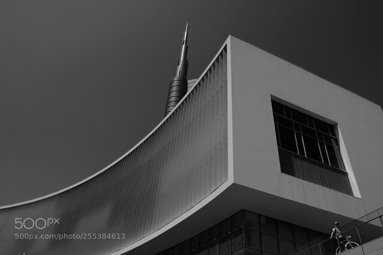 Fujifilm X-T20 sample photo. The spire photography